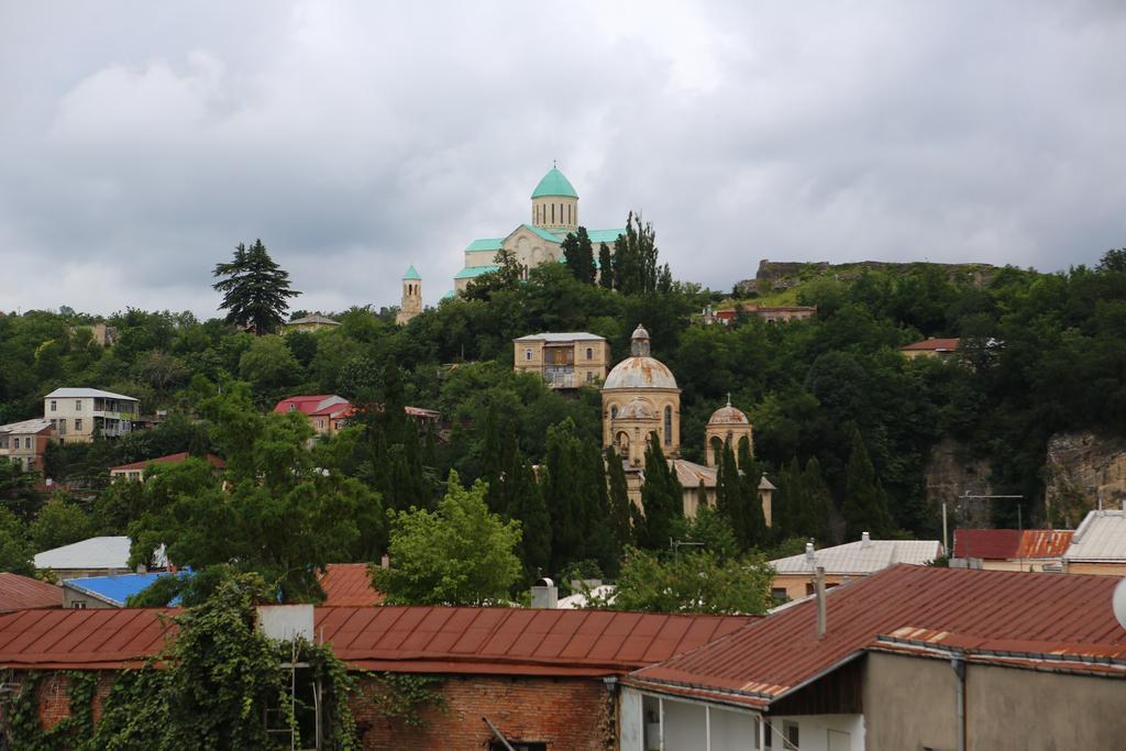 Discovery Hotel Kutaiszi Kültér fotó